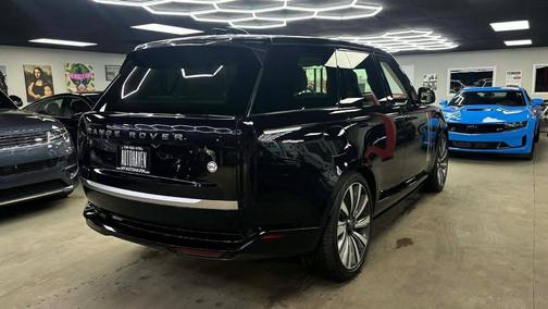 Constellation Blue Ultra Metallic Gloss 2024 Land Rover Range Rover P615 SV