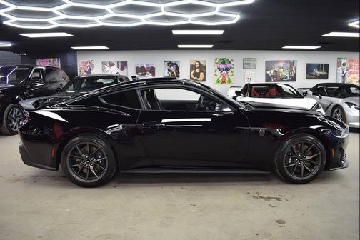 2024 Ford Mustang Dark Horse Fastback