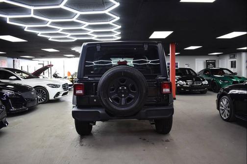 2022 Jeep Wrangler Unlimited Sport