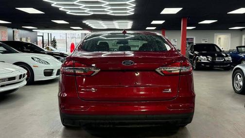 2020 Ford Fusion Hybrid SE