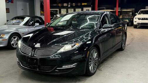 2014 Lincoln MKZ Hybrid Base