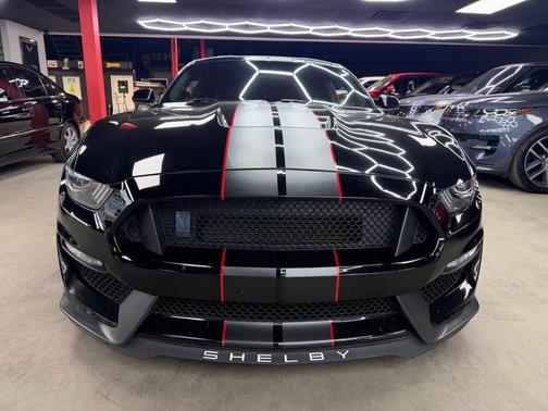 Shadow Black 2016 Ford Shelby GT350 Base