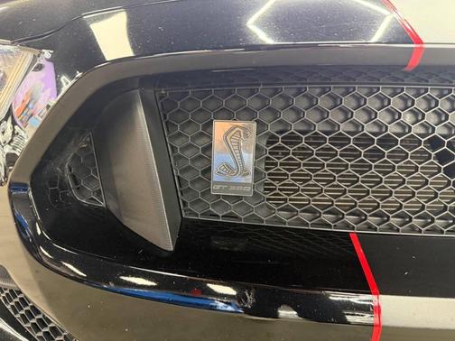 Shadow Black 2016 Ford Shelby GT350 Base