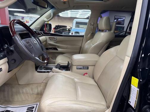 2015 Lexus LX 570 Base