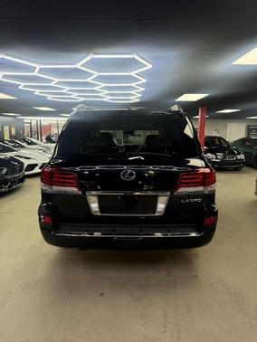 2015 Lexus LX 570 Base