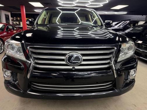 2015 Lexus LX 570 Base