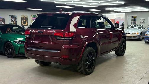 2020 Jeep Grand Cherokee Altitude