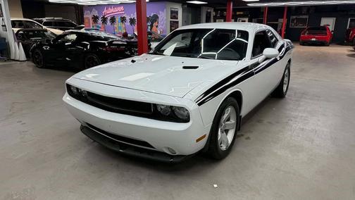 Bright White Clearcoat 2014 Dodge Challenger R/T