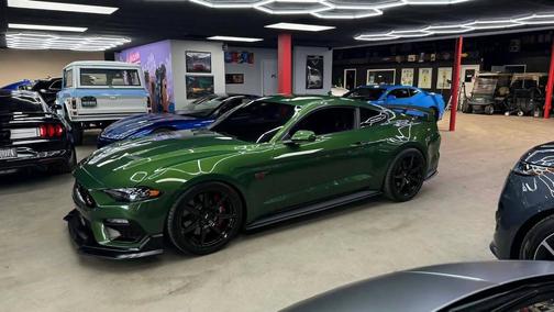 Eruption Green Metallic 2022 Ford Mustang GT