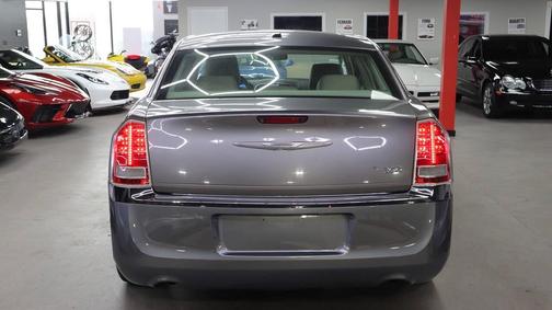 2011 Chrysler 300 Limited