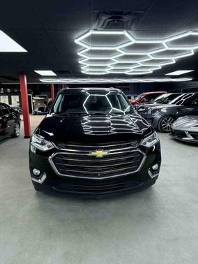 Mosaic Black Metallic 2021 Chevrolet Traverse LT Leather