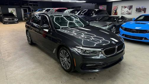 Dark Graphite Metallic 2017 BMW 540 i xDrive