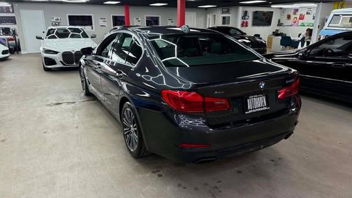 Dark Graphite Metallic 2017 BMW 540 i xDrive