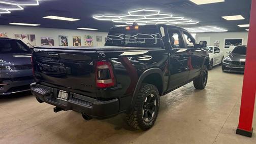 Diamond Black Crystal Pearlcoat 2021 RAM 1500 Rebel