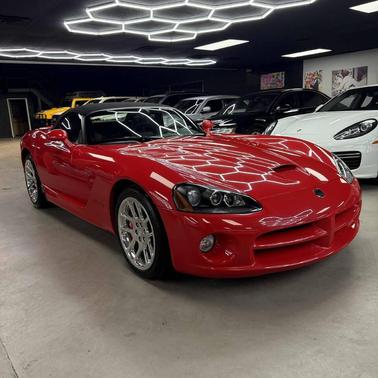2005 Dodge Viper SRT10
