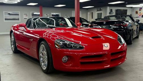 2005 Dodge Viper SRT10