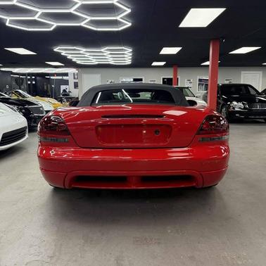 2005 Dodge Viper SRT10