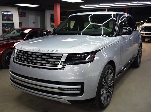 2025 Land Rover Range Rover P530 Autobiography