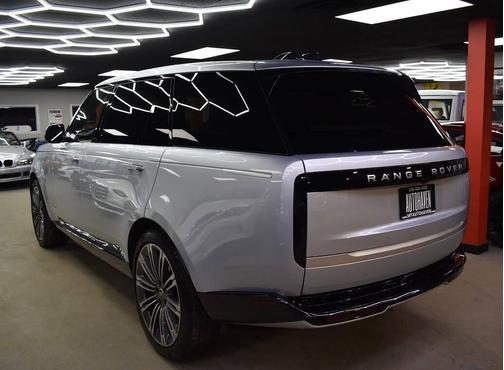 2025 Land Rover Range Rover P530 Autobiography