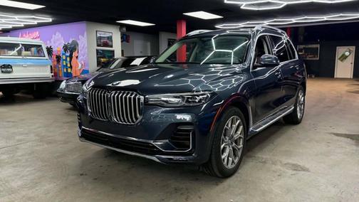 Arctic Gray Metallic 2019 BMW X7 xDrive50i