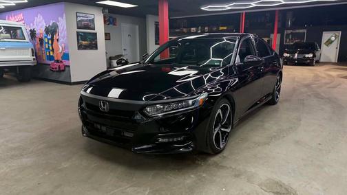 Crystal Black Pearl 2018 Honda Accord Sport 2.0T