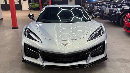 Silver Flare Metallic 2023 Chevrolet Corvette Z06