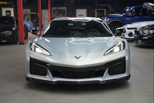 Silver Flare Metallic 2023 Chevrolet Corvette Z06