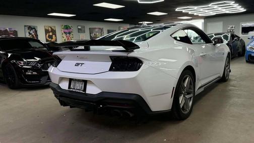 Oxford White 2024 Ford Mustang GT Premium