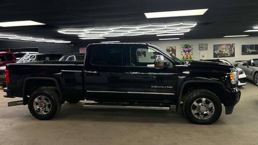 2015 GMC Sierra 3500 Denali