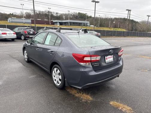 2017 Subaru Impreza 2.0i