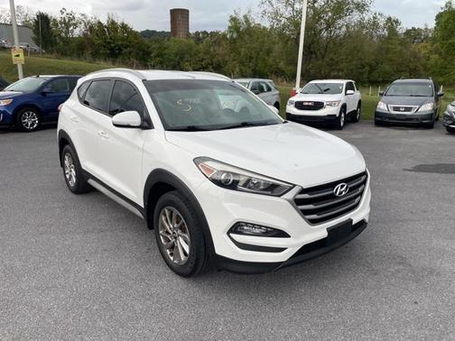 2017 Hyundai TUCSON SE Plus