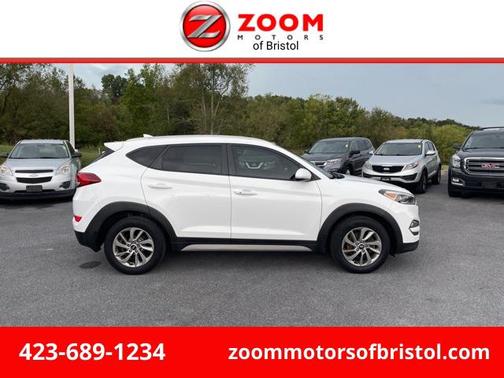 2017 Hyundai TUCSON SE Plus