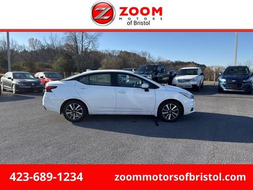 2022 Nissan Versa 1.6 SV