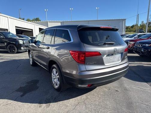 2016 Honda Pilot LX