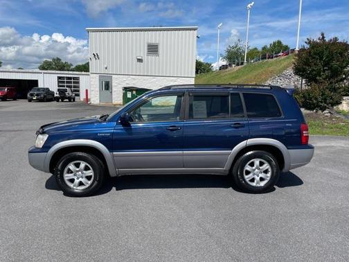 2001 Toyota Highlander Base