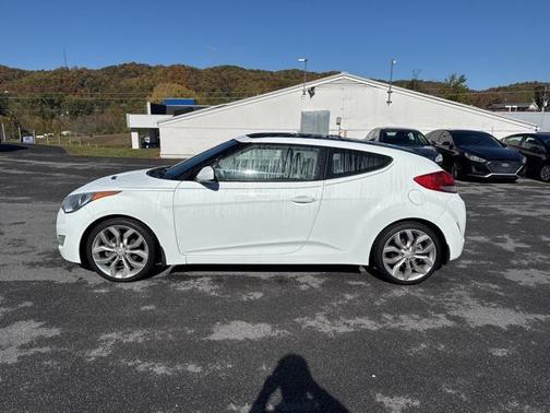 2015 Hyundai Veloster Base