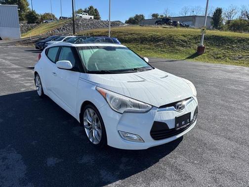 2015 Hyundai Veloster Base
