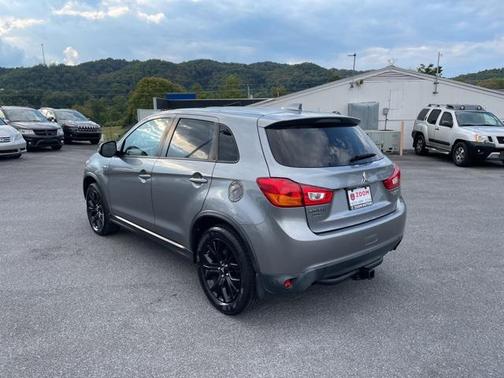 2017 Mitsubishi Outlander Sport 2.0 LE