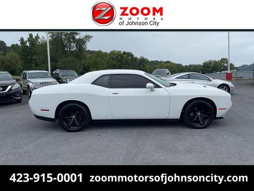 2015 Dodge Challenger SXT