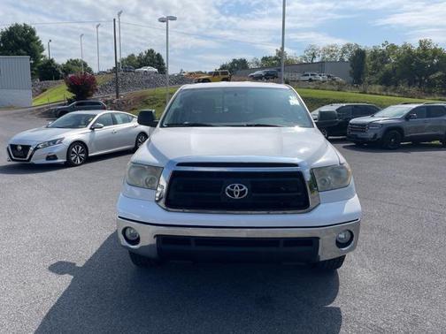 2011 Toyota Tundra Grade