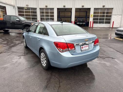 2011 Chevrolet Cruze LS