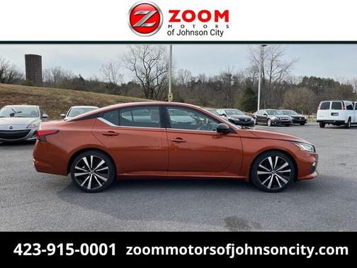 2022 Nissan Altima SR FWD