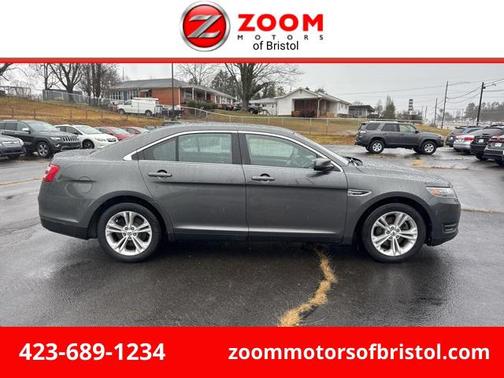 2018 Ford Taurus SEL