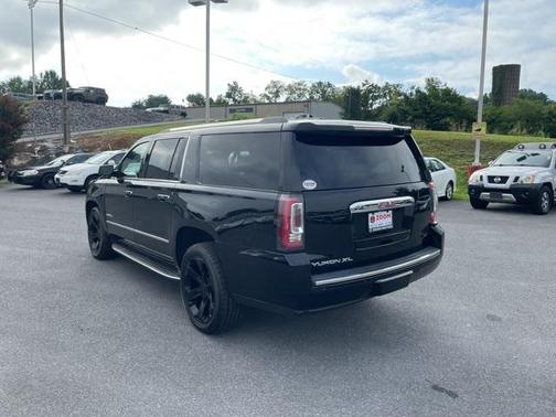 2018 GMC Yukon XL Denali