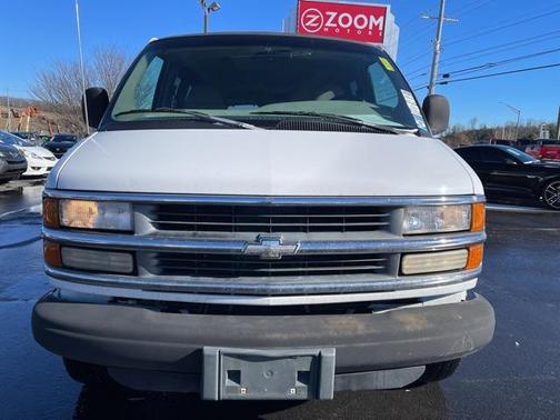 2000 Chevrolet Express 3500 Base