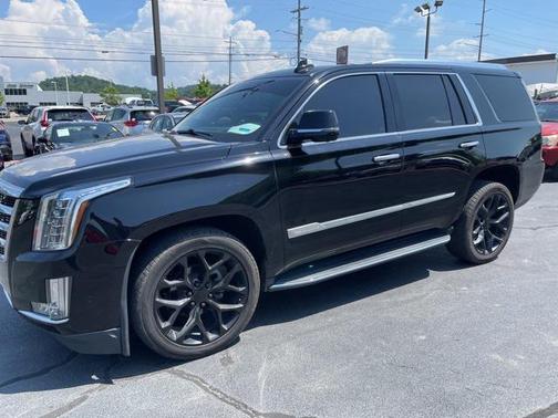 2019 Cadillac Escalade Luxury