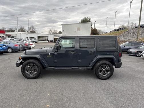 2017 Jeep Wrangler Unlimited Freedom 4x4