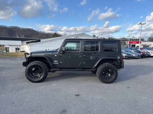 2010 Jeep Wrangler Unlimited Sahara