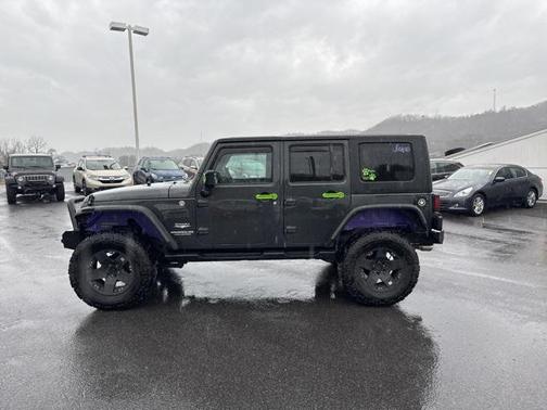 2010 Jeep Wrangler Unlimited Sahara