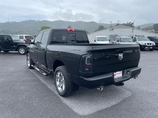 2011 Dodge Ram 1500 Sport